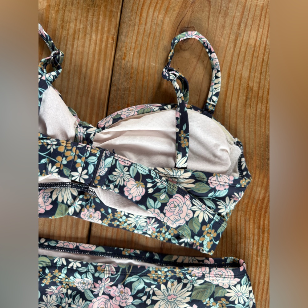 Kona Sol Cottagecore Floral Print Women's Swimwear Set Top Medium Bottom Large - Picture 8 of 11